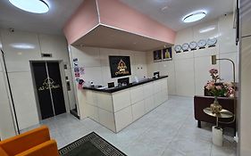 Hotel Al Amin  3*
